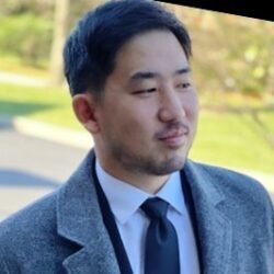 Q&A with coding bootcamp graduate and U.S. Veteran Daniel Kim thumbnail